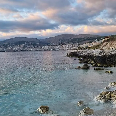 Toni Sarandë