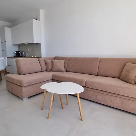 Toni Appartamento Sarandë